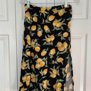 H&M Lemon print split skirt